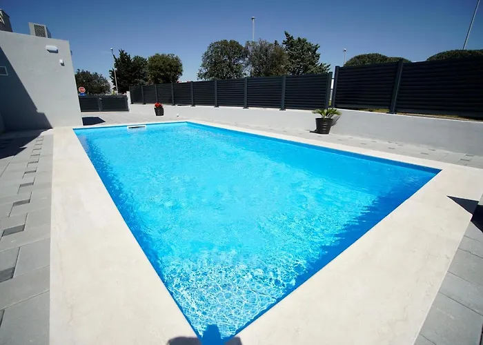 Apartments Lulic