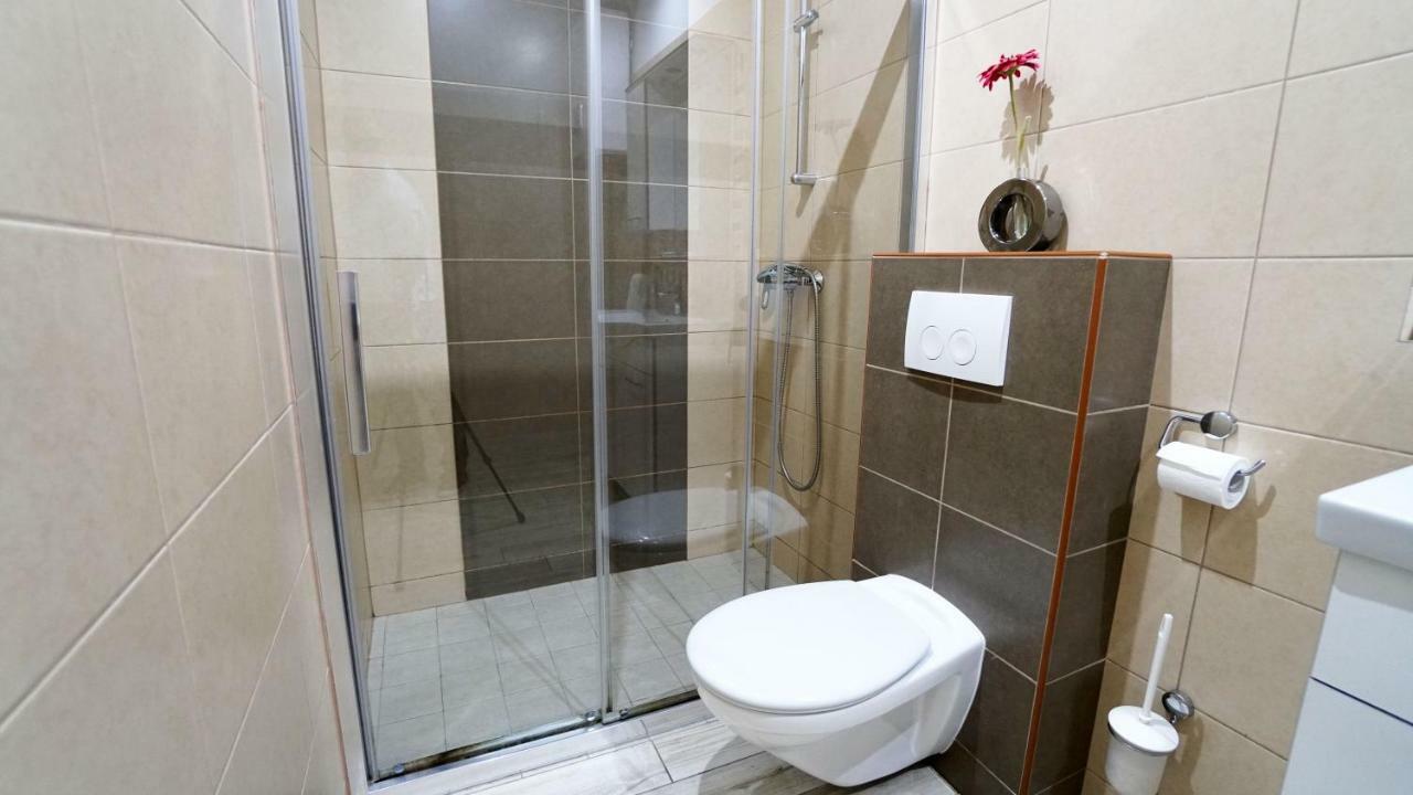 Apartment Lulic *