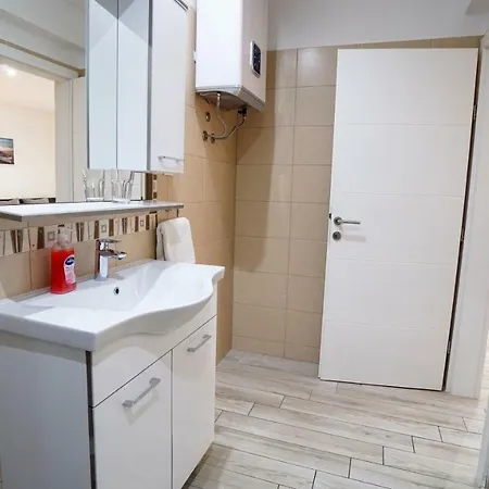 Apartments Lulic Zadar Room photo