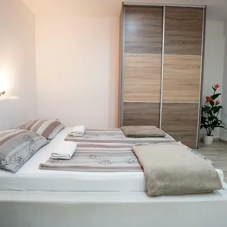 Apartments Lulic Zadar Exterior photo