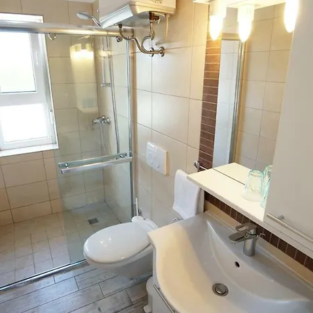 Apartments Lulic Zadar Room photo